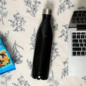 스텔라 A4Q9M4O6 유광 보온병 보냉병 (750ml) 블랙