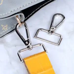 가방끈 부자재 D링 고리 실버 32mm 2P