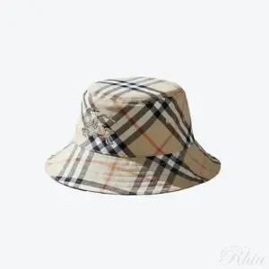 [버버리] 체크 프린트 버킷햇 8094798 154129200