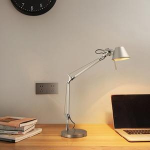 호환 현대 실버 알루미늄 크롬 금속 테이블 램프 조절식 각도 E27 전구 침실 연구 독서 책상 조명 EU AU 미