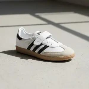 아디다스 정품 삼바 제인 J 키즈여성 스니커즈 화이트 JR7436 1315740