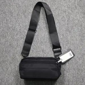 (색상 블랙)작은사이즈 여행 외출가방 크로스백 미니 보조가방