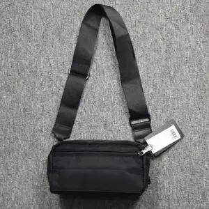 (색상 블랙)미니 작은사이즈 여행 보조가방 크로스백 외출가방