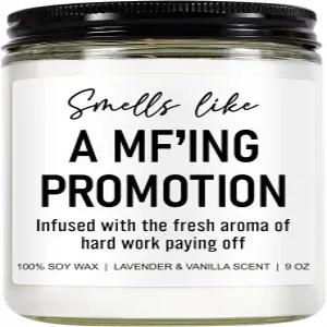 유니프트 재미있는 향초 승진 축하 여성 남성을 위한 새로운 일자리 선물 장식 9온스