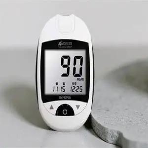 당화혈색소 혈당 측정기 검사기 당뇨 검사키트 식후 가정용 혈당계 개인용