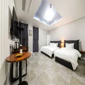 [전북 모텔] 전주 송천동 호텔 더 그레이(THE GRAY) (전주 덕진구)