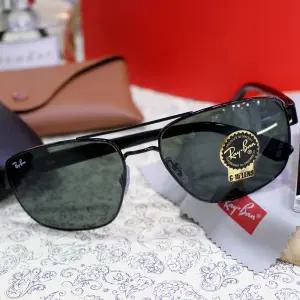 메탈의 고급스러움, 레이벤 투브릿지 보잉 선글라스 0RB 3663 002/31 레이밴