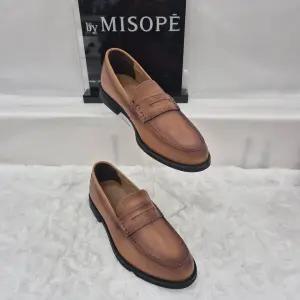 [미소페]By미소페 남성 클래식 페니 로퍼 122HZ439GD005 CAMEL 1_JJ