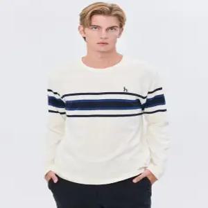 헤지스 남성 24FW [반값세일][스테디셀러] 화이트 라인배색 면 긴팔티셔츠 WHTS4C343WT