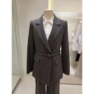 [SOUP](신세계 사우스시티) 테일러드 반더블 벨티드 자켓 (SBAJK3G)