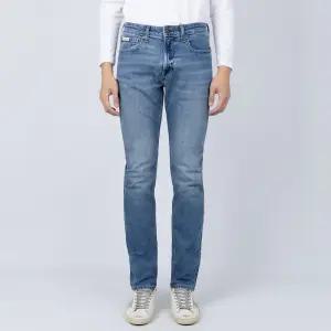 캘빈클라인 남성 청바지 슬림 스트레치 미디엄블루 4RB729G