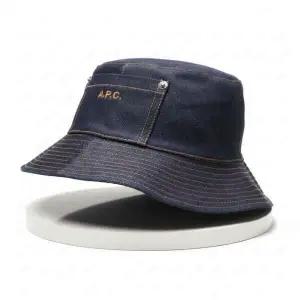 [아페쎄]A.P.C 생산 Thais bucket hat COCSX M24125 IAI 타이즈 버킷 햇 838645
