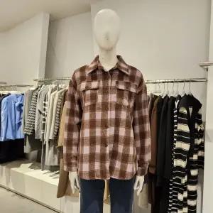 [대구백화점][미센스]아우터형기모체크셔츠형블라우스(MB4ZBLMG04Z)