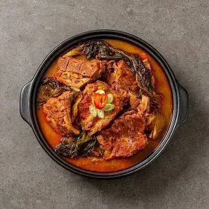 쿡팟 감자탕 3.2kg 대용량 우거지 뼈해장국 캠핑 국물요리 밀키트 간편식