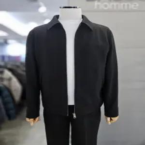 바쏘옴므 남성 점퍼 봄 여름 블랙 플리츠 블루종 WSA1UA03