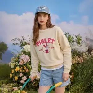 [핑크시슬리] 푸우 앤 프렌즈 디즈니 자수 맨투맨 3종 택1