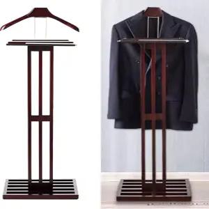 옷걸이 신발장과 트레이가 있는 남성용 프리스페이스 슈트 발렛 스탠드 튼튼한 나무 독립형 옷장 정리함