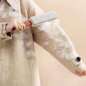 [NS홈쇼핑]카페트 먼지제거 브러쉬 옷솔 접이식 매직 털 청소[35788990]