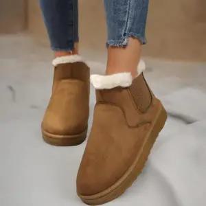 [신상오픈런]여성용 기모 안감 스웨이드 부츠 사이드 밴딩 신축형 (44092207)