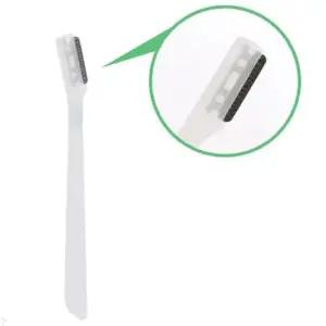 일자형 디자인으로 정교한 눈썹정리 완성 일자 눈썹칼