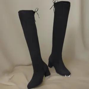 [신상오픈런]여성 슬림핏 기모 니하이 스웨이드 롱 부츠 (44092201)