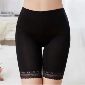 여자 데일리 편한 부드러운 쫀쫀 레이스 5부 속바지 여자속바지 겨울속바지 반바지레깅스