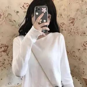 셔링 긴팔 크롭티 가볍고 부드러운 소재 필라테스 폴댄스  데일리 디자인 캐주얼 운동