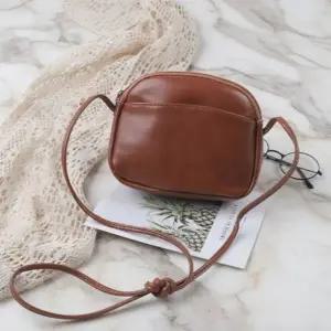 CMB4227여성 미니멀 가죽 매듭 크로스백 슬림 스트랩 데일리백