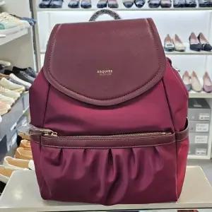 HC12 가죽제품 여성 경량 백팩  가죽제품 여성 가방 백팩 EOEFHB821WI EOE