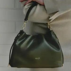 HC12 여성 가방 토트 크로스백  여성 가죽가방 토트 크로스백 EOEFHB861KH