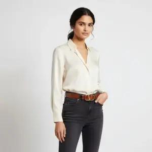 25SS 여성 브이로고 시그니처 양면 벨트 6W2T0T15 ZFR 11J 25S)