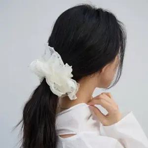 [다잇템] 여자 여성스러운 스크런치 레이스 빅 피크닉룩 헤어슈슈