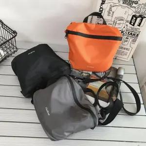 패셔너블 캐주얼가방 남자미니백 생활방수 미니크로스백 남녀공용 URK-153 크로스백