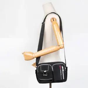 여행가방 데일리가방 캐주얼 크로스백 클래식 남성