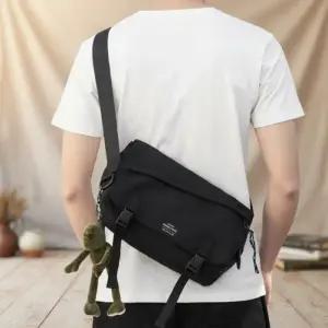 [옷자락]남성용 일상용 나일론 방수 크로스백