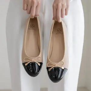 [분홍코끼리] 쫀득몰드창) 아이린 리본 배색 플랫(1cm)