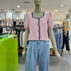 시슬리/애플아울렛/스퀘어넥 배색 숏 가디건 SAKCC9331