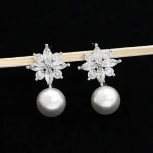 [하프클럽/]여자 진주 드롭 눈꽃 웨딩 파티 돌잔치 연주회 귀걸이