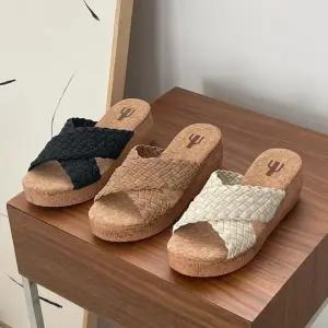 [하프클럽/]여성 위빙 웨지힐 미니멀리즘 두꺼운굽 슬리퍼