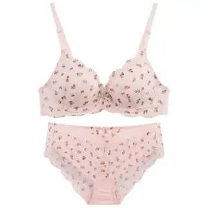 [롯데백화점]예스 핑크 플라워 나염 무드 여성브라 레이스 팬티세트YSWBB505YSWPB506