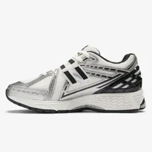 뉴발란스 1906R 실버 메탈릭 블랙 M1906RER