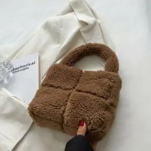 CCB4210여성 독특한 뽀글이 퀼팅 사각형 핸들 미니 토트백