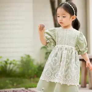 싱그러운 꽃잎이 흩날리는 여름 날에 쪼꼬미 손잡고 - 아기 레이스 원피스