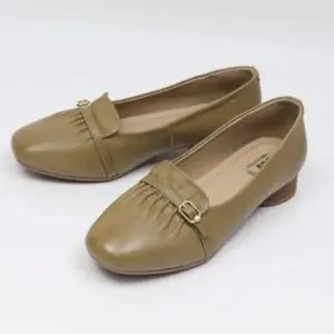 [옷자락]여성 편안한 통굽 일상 라운드토 로퍼