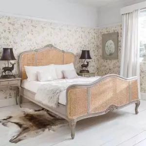 라탄장식 원목 침대 프레임 프렌치 엔틱 원목 침대 퀸사이즈 펜션