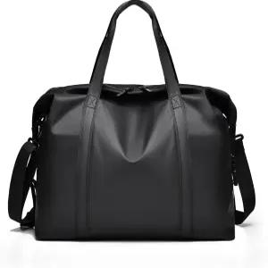 DPC 여행용 더플백 스피릿 항공 개인 템 가방 18x14x8 PU 가죽 캐리 온 토트백 어깨끈 포함 남녀용