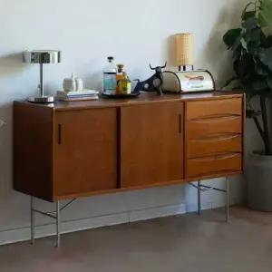 거실 책장 원목 정리함 거실장 진열대 복고풍 나무선반 책꽂이 유리 수납장