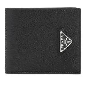 트라이앵글 에나멜 로고 반지갑 2MO5132E54 F0002 NERO