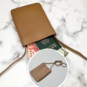 핸드폰가방 마이크로백 모카신베이지