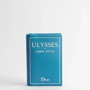 바이폴드 카드 지갑 - 라이트 블루  화이트 북 커버 엠보싱 카프스킨